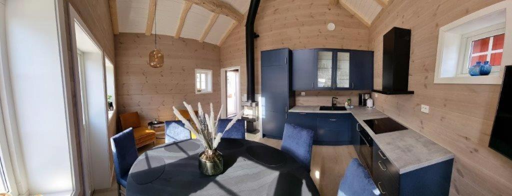 Andoy Vest Rorbuer Lodge Reine