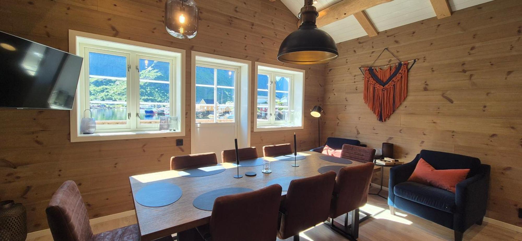 Lodge Andoy Vest Rorbuer *