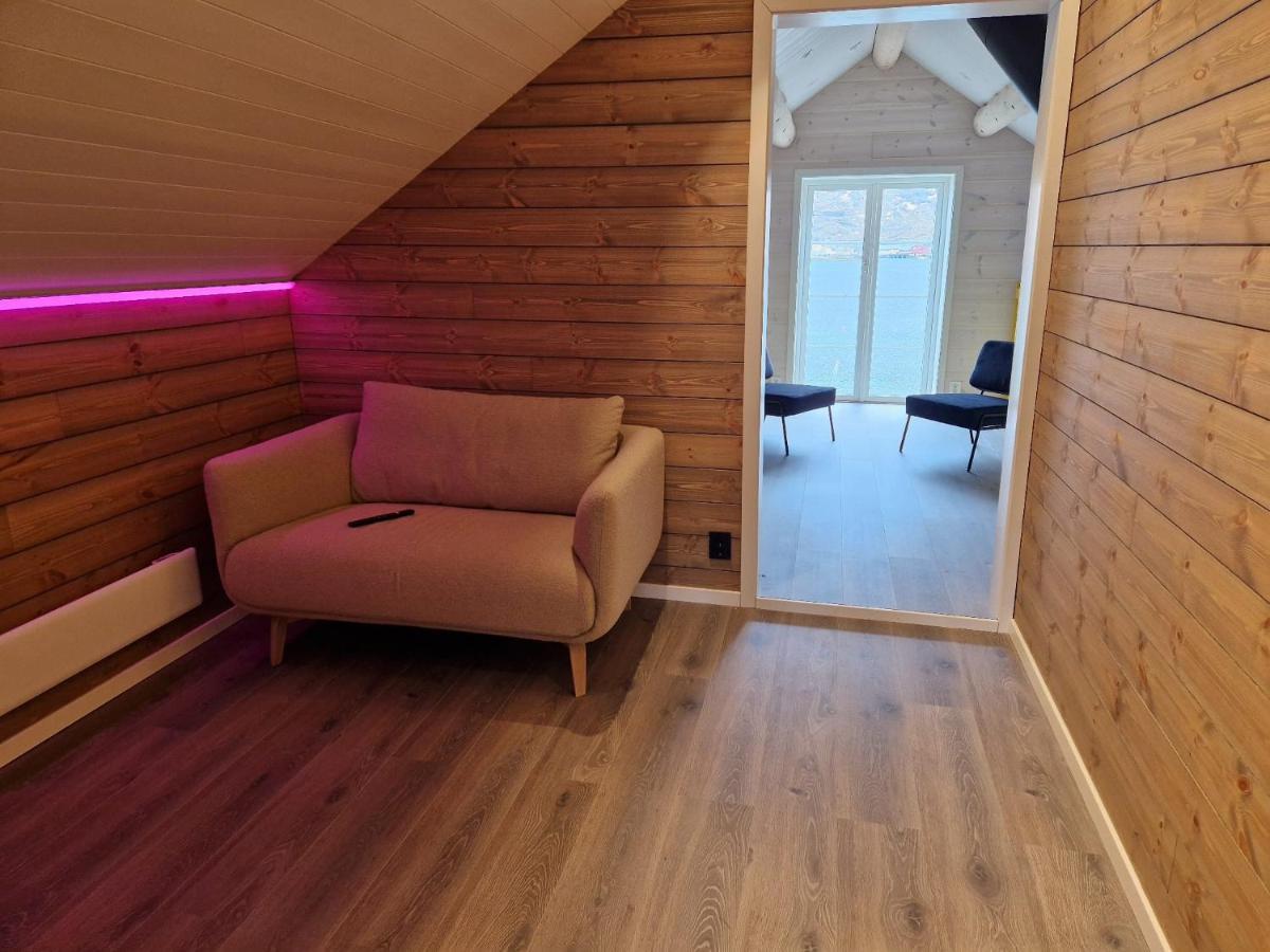 Andoy Vest Rorbuer Lodge Reine